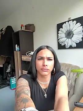 charris stefannia online show from 04/24/26, 09:56