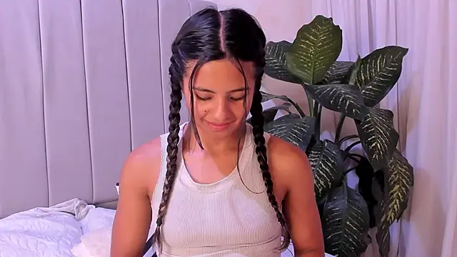 Snapshot of Mindy_sweety chatting on 02/25/25, 07:58 Mindy sweety online show from 02/25/25, 07:58