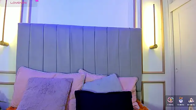 Snapshot of Mindy_sweety chatting on 10/01/25, 12:00 Mindy sweety online show from 10/01/25, 12:00