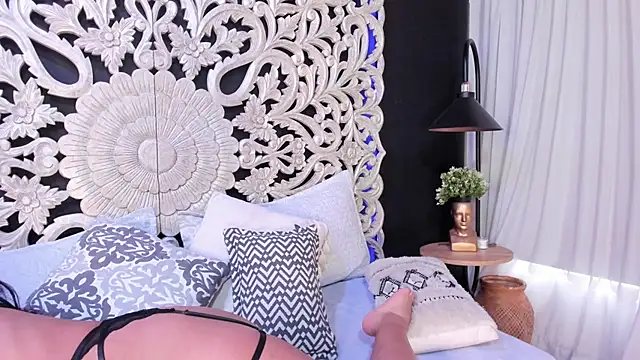 Snapshot of Mindy_sweety chatting on 10/06/25, 11:40 Mindy sweety online show from 10/06/25, 11:40