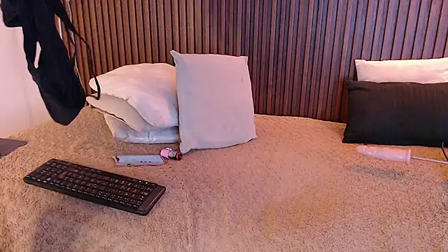 Ifis tiresia1 online show from 03/18/26, 09:51