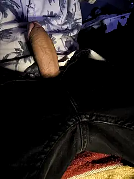 Snapshot of Sylvain167 chatting on 04/05/26, 10:40 Sylvain167 online show from 04/05/26, 10:40