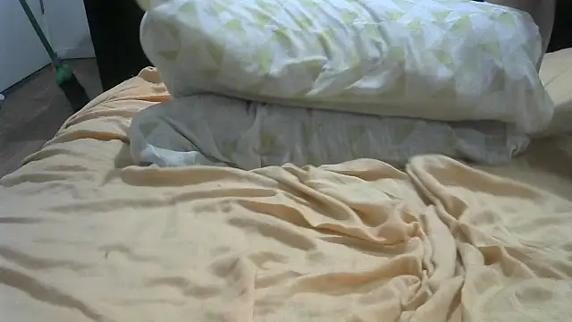 Bahitwife33 online show from 02/16/26, 01:35