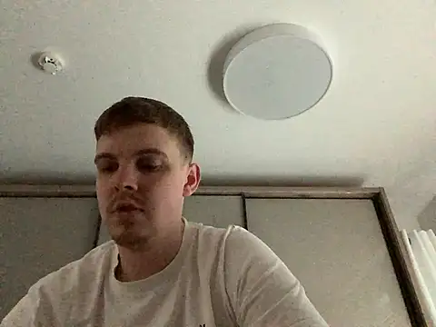 neilho1 online show from 03/03/25, 06:48