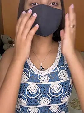 Snapshot of Black_baby chatting on 09/11/25, 06:13 Black baby online show from 09/11/25, 06:13