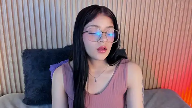 lana dol online show from 10/13/25, 01:11