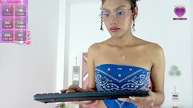 allis0n ik online show from 02/03/26, 04:21