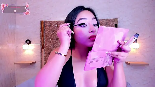 Snapshot of gaby_desire777 chatting on 01/04/25, 02:35 gaby desire777 online show from 01/04/25, 02:35