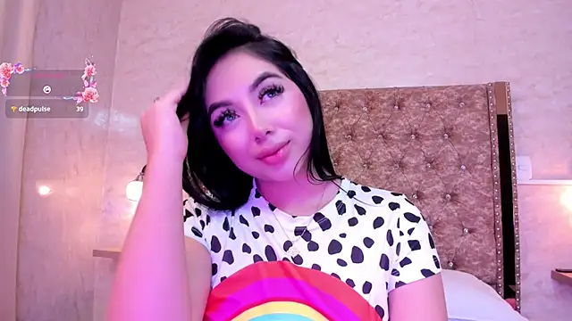 Snapshot of gaby_desire777 chatting on 03/05/25, 03:18 gaby desire777 online show from 03/05/25, 03:18
