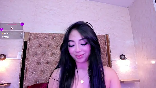 Snapshot of gaby_desire777 chatting on 03/09/25, 03:32 gaby desire777 online show from 03/09/25, 03:32