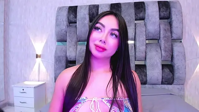 Snapshot of gaby_desire777 chatting on 03/14/25, 02:31 gaby desire777 online show from 03/14/25, 02:31