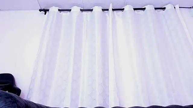 Snapshot of gaby_desire777 chatting on 03/15/25, 10:55 gaby desire777 online show from 03/15/25, 10:55