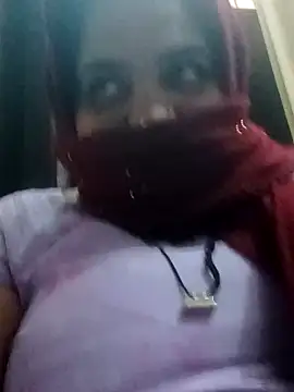 Snapshot of seemi_bhabhi chatting on 01/19/25, 08:29 seemi bhabhi online show from 01/19/25, 08:29