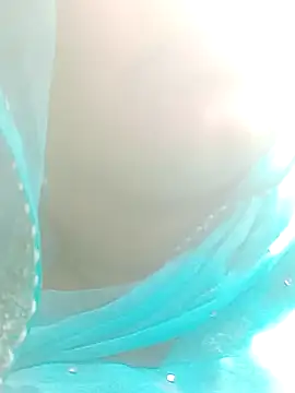 Snapshot of seemi_bhabhi chatting on 02/21/25, 08:40 seemi bhabhi online show from 02/21/25, 08:40