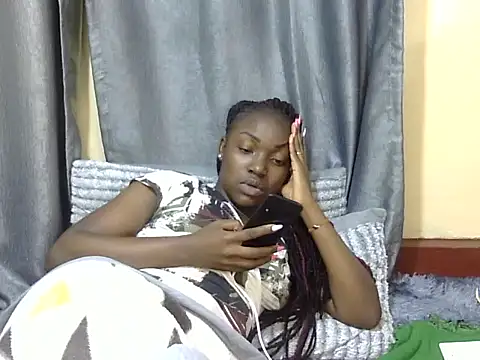 Chichii- online show from 01/07/25, 09:46