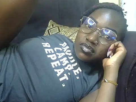 Chichii- online show from 03/04/25, 06:29