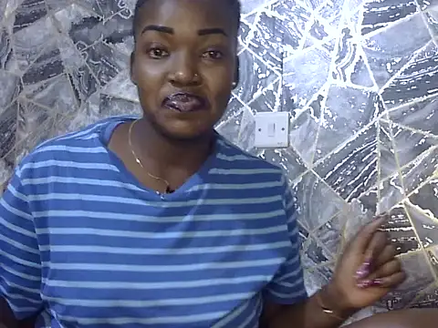 Chichii- online show from 09/27/25, 01:38