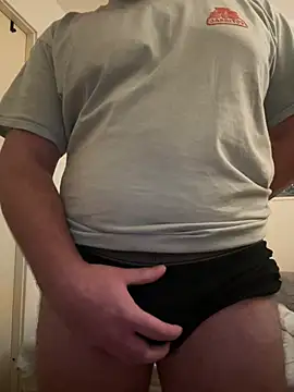 Snapshot of Johny69xo chatting on 12/12/24, 04:48 Johny69xo online show from 12/12/24, 04:48