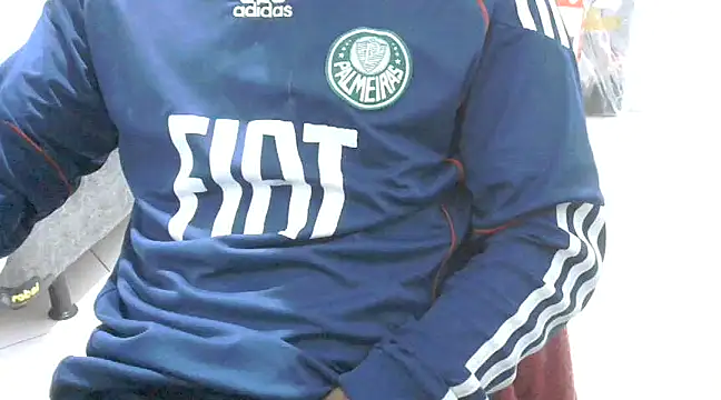 Snapshot of bbehemothh chatting on 12/13/24, 01:37 bbehemothh online show from 12/13/24, 01:37