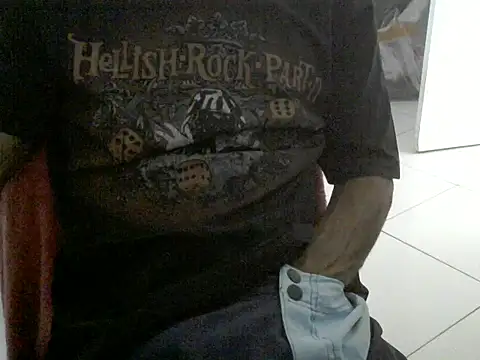 Snapshot of bbehemothh chatting on 01/24/25, 06:46 bbehemothh online show from 01/24/25, 06:46