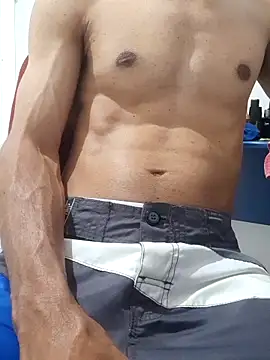 Snapshot of bbehemothh chatting on 10/06/25, 03:48 bbehemothh online show from 10/06/25, 03:48