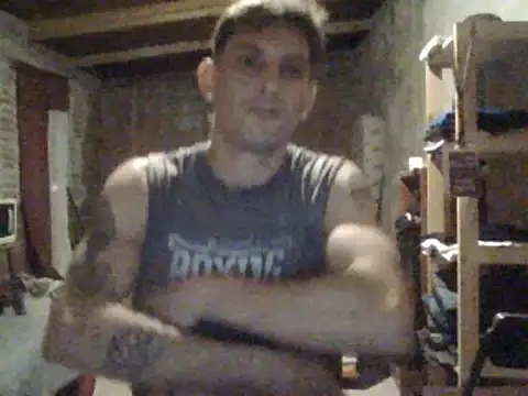 Snapshot of elsaiya chatting on 03/21/25, 03:22 elsaiya online show from 03/21/25, 03:22