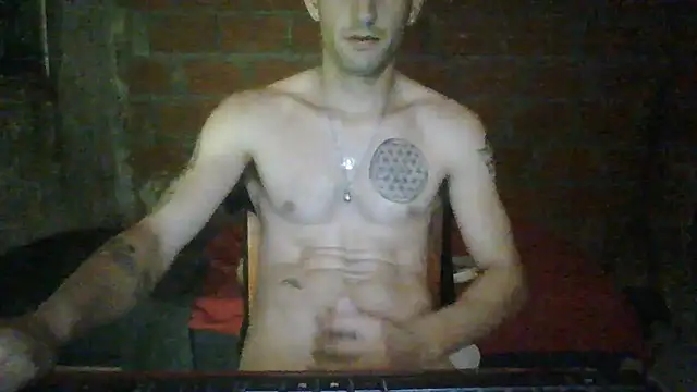 Snapshot of elsaiya chatting on 03/06/26, 03:58 elsaiya online show from 03/06/26, 03:58
