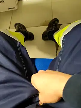 Snapshot of coppiapazza chatting on 01/01/25, 08:58 coppiapazza online show from 01/01/25, 08:58