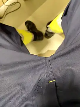 Snapshot of coppiapazza chatting on 03/05/25, 09:15 coppiapazza online show from 03/05/25, 09:15