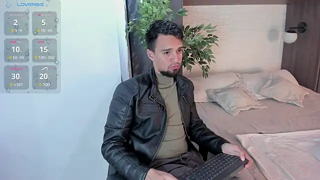 Edward max online show from 02/23/25, 03:45