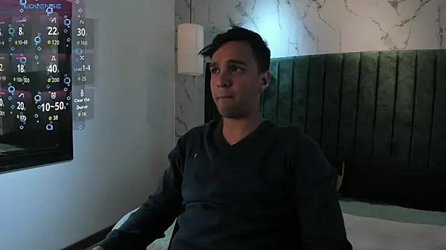 Edward max online show from 10/12/25, 03:49