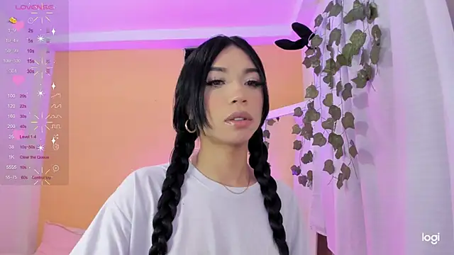 Snapshot of AndreaSweet_ chatting on 02/05/25, 06:59 AndreaSweet  online show from 02/05/25, 06:59