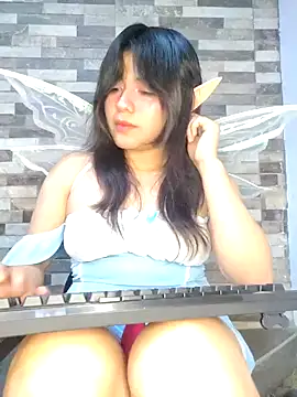 Snapshot of Elsa_sweet chatting on 11/01/25, 04:25 Elsa sweet online show from 11/01/25, 04:25