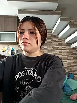 Snapshot of Elsa_sweet chatting on 05/08/26, 04:23 Elsa sweet online show from 05/08/26, 04:23