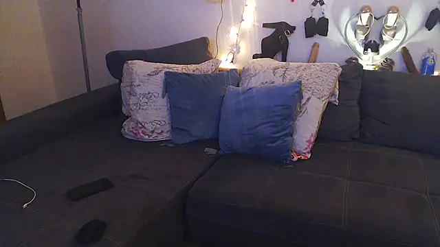 DevilsAngel13 online show from 02/13/25, 06:59