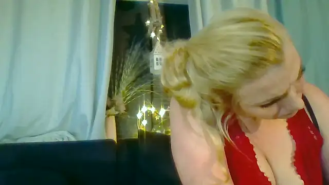 DevilsAngel13 online show from 11/19/25, 10:54