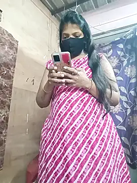 queensenorita online show from 09/30/25, 05:29