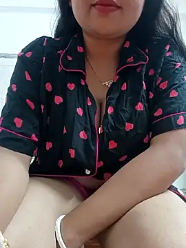 Priya 2222 online show from 04/15/26, 07:10