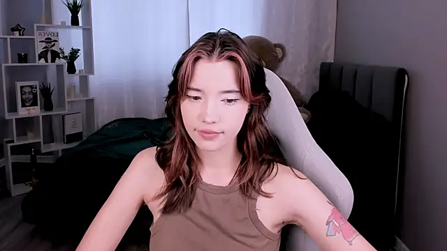 as1an girlfriend online show from 05/27/26, 03:36