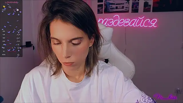  ni kiss online show from 09/24/25, 08:23