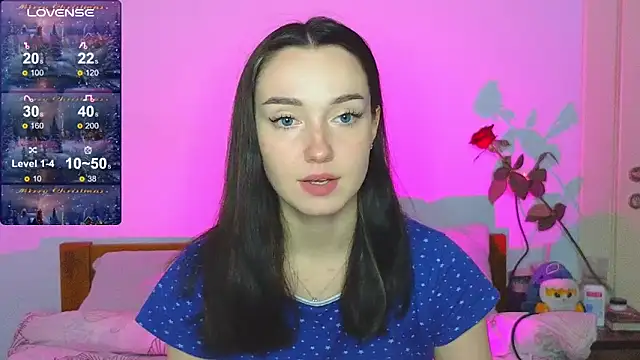 Snapshot of Wild_Sophie_ chatting on 12/20/24, 02:16 Wild Sophie online show from 12/20/24, 02:16