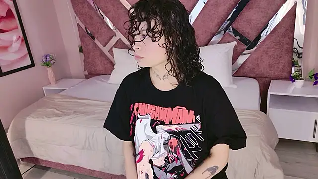 Snapshot of KatherineGomez chatting on 03/09/26, 02:15 KatherineGomez online show from 03/09/26, 02:15