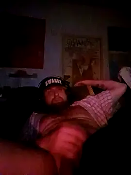Snapshot of Ozomitro chatting on 02/19/25, 04:44 Ozomitro online show from 02/19/25, 04:44