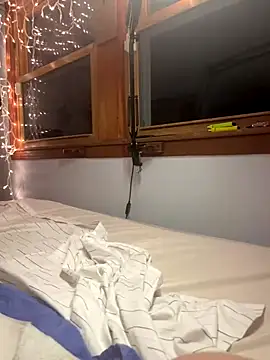 Snapshot of dreamteemer chatting on 12/07/24, 04:20 dreamteemer online show from 12/07/24, 04:20