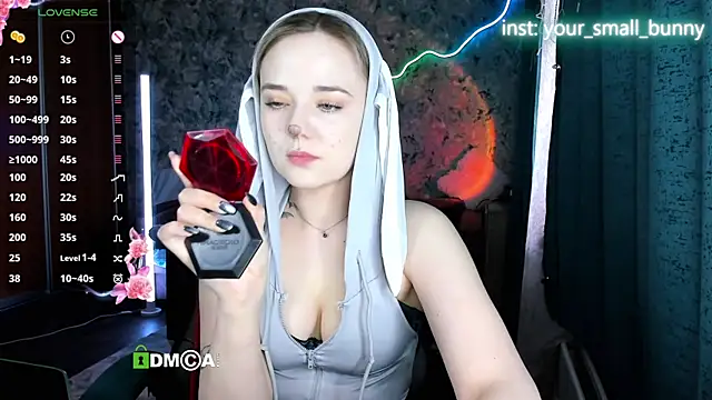 Your small bunny online show from 04/04/26, 02:10