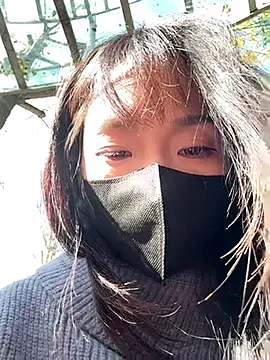 Snapshot of Xixi-Gala chatting on 11/25/25, 05:18 Xixi-Gala online show from 11/25/25, 05:18