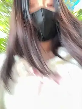 Snapshot of Xixi-Gala chatting on 11/29/25, 04:26 Xixi-Gala online show from 11/29/25, 04:26