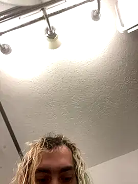 tallnerdyguy online show from 10/25/25, 09:20