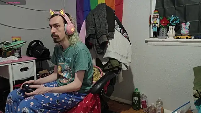 tallnerdyguy online show from 01/17/26, 02:05