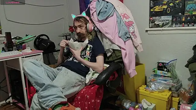 tallnerdyguy online show from 04/01/26, 03:40